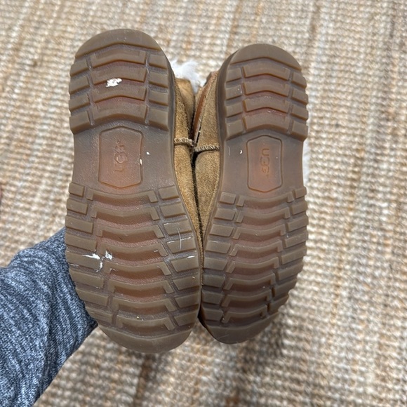 Ugg Tan Boots with Fur Trim - Picture 3 of 10
